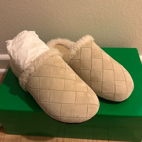 Bottega Veneta Shoes - NWT Bottega Reggie Flat in  coco cachemire